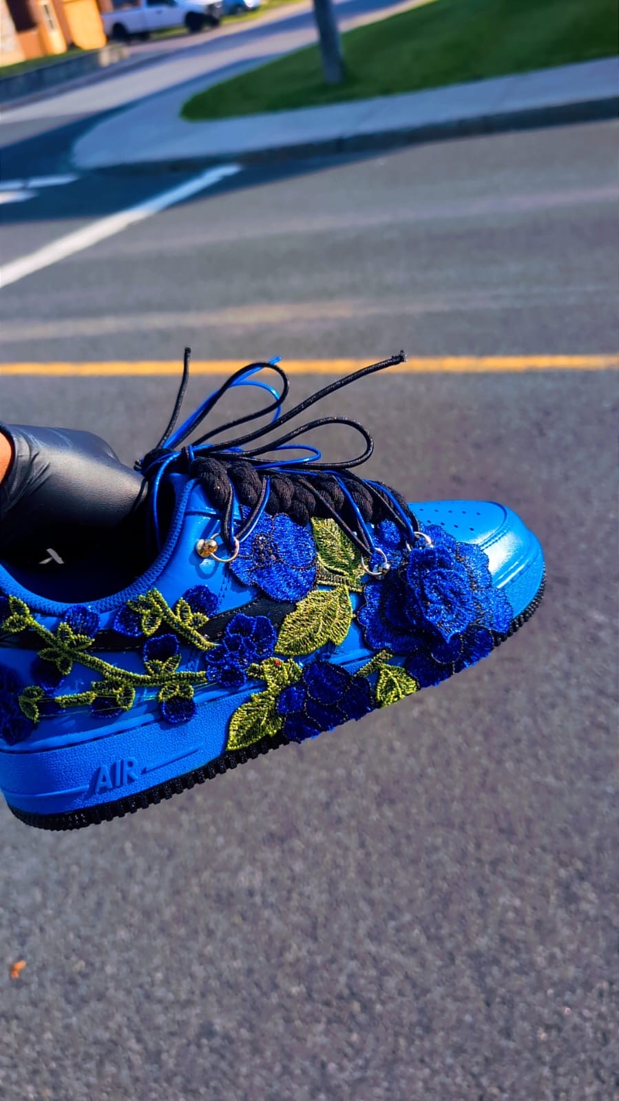 CUSTOM AIR FORCE 1 BLUE FLORALS