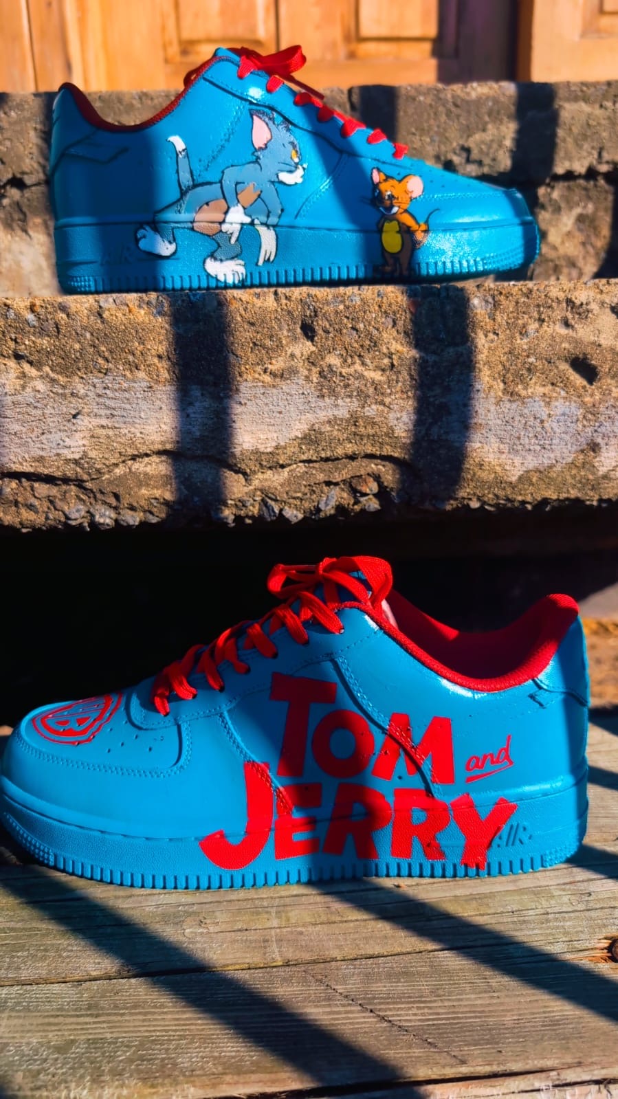 CUSTOM BLUE AF1 WITH TOM & JERRY CHARACTERS