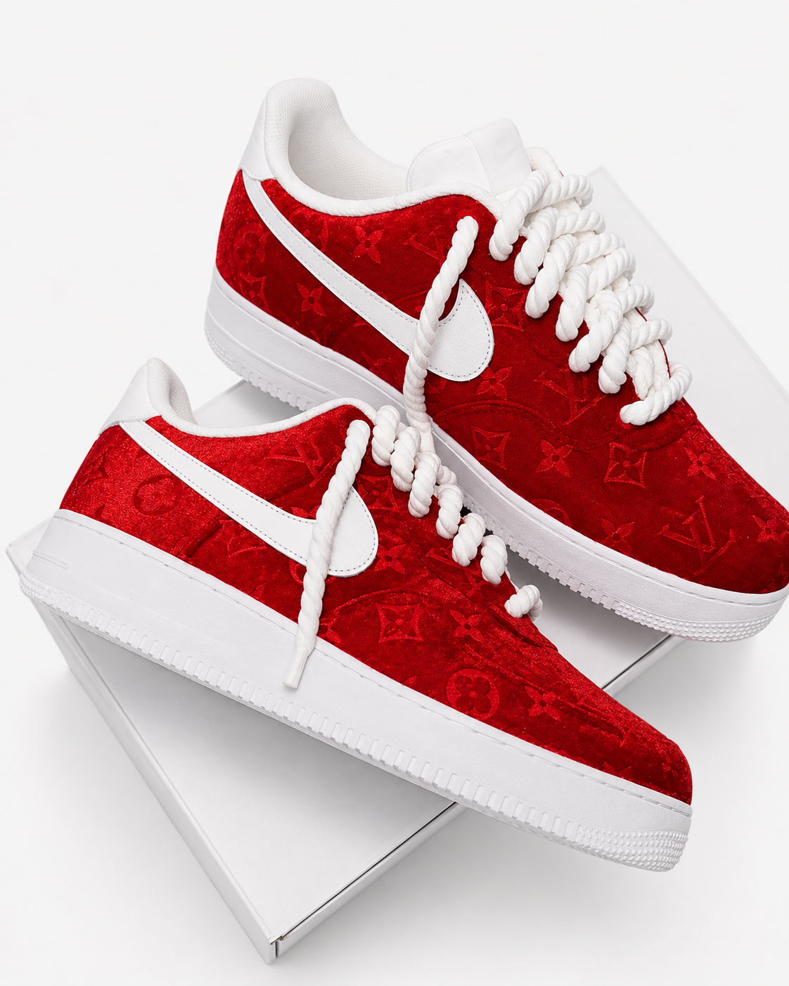 RED AND WHITE NIKE LV LOGO - AIR FORCE 1